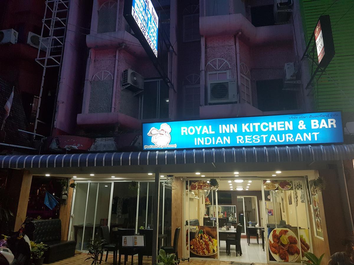 Royal Inn Kitchen And Bar Pattaya Exterior foto